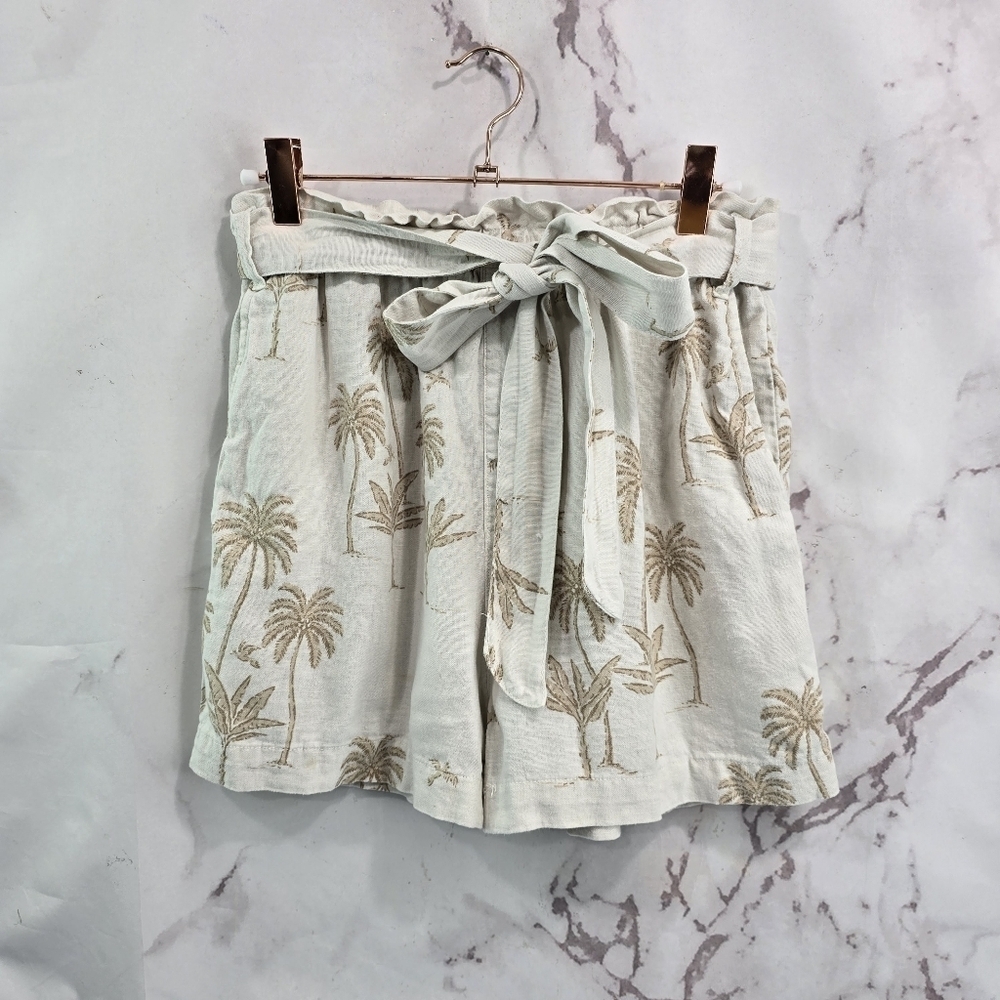 H&M Desmond & Dempsey Shorts Womens 2 XS Tan Linen White Palm Paper Bag Tie
